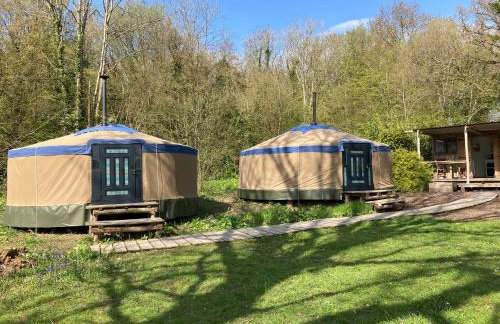 Barefoot Yurts - Photo 8