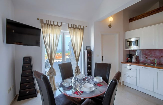 Apartment in Murter With Pool and Sea Views - Foto 26