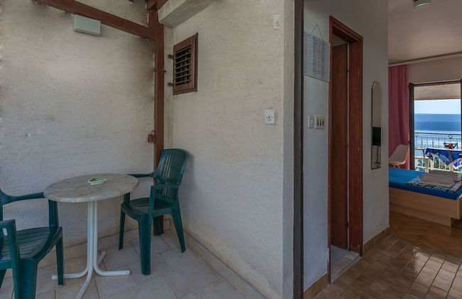 Apartments Maras - Photo 36