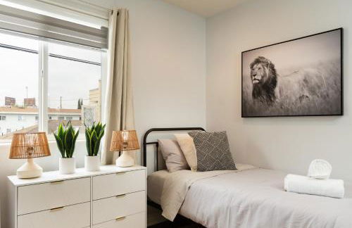 Angel & Rose * Hollywood DTLA - Foto 26