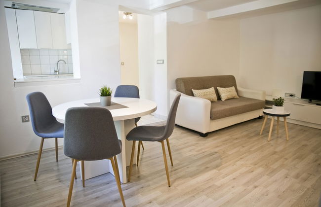 Apartments Hiša Pod Gradom - Foto 29