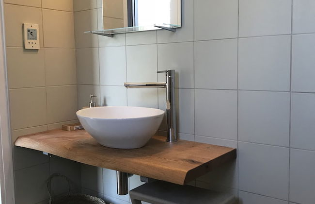 Absolute Villa by Stylish Stays - Photo 56