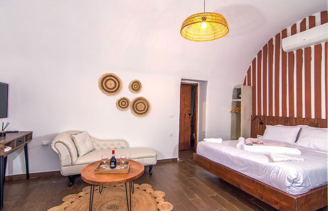 Santorini Rooftop Hot Tub Suite w Panoramic Views - Foto 2