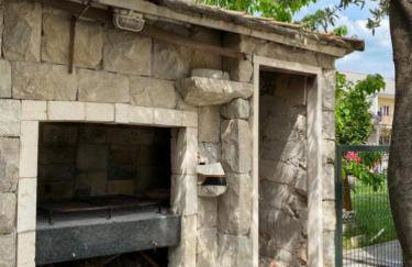 Jolie Ann Marie apartment - Photo 9