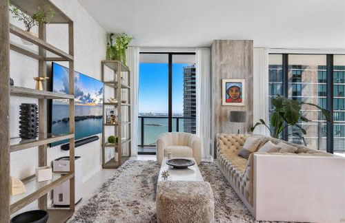 POSH Ocean View Penthouse - Heated Pool, Gym, Office! 10mins Beach - Foto 55