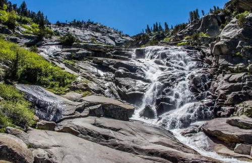 Sequoia Cabin by the River - Photo 48