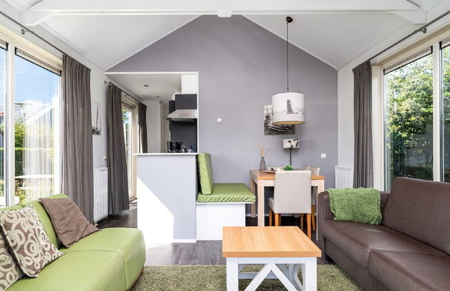 Beautiful Chalet With Sauna and Right on the Water - Foto 6