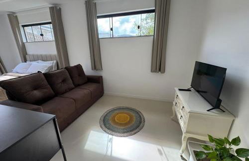 G2 Garden Studio novo para 2 pessoas térreo perto de tudo wifi veloz e conforto - Photo 16