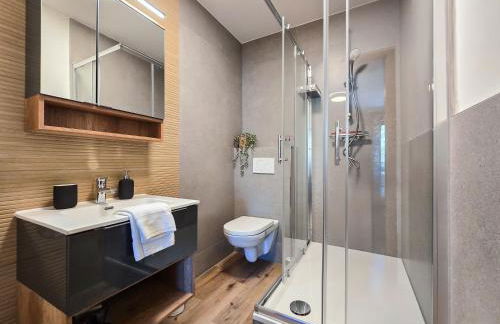 Alpha Apartments - Photo 10