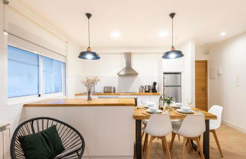 APARTAMENTO TURISTICO A 140 M PLAYA CANELIÑAS- Portonovo- 2 HABIT 4-6 pax 102 - Foto 5