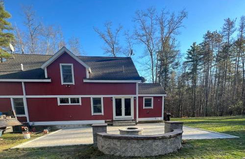 Berkshire Vacation Rentals: Peaceful Post and Beam Loft Sleeps 9 - Foto 55