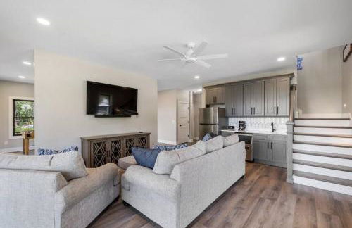 New Home, Dock, Kayaks, Game Room, Water Views - Foto 14