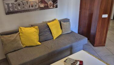 APT6 apartament amb ascensor al centre de Vic , ideal parelles APTGARBI - Foto 1