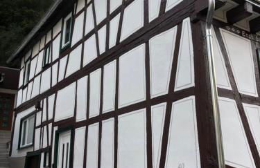 Schöne Ferienwohnung Gewölbekeller Fachwerkhaus - Photo 20