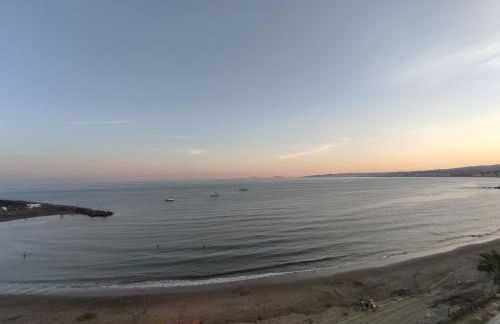 Front Sea View Penthouse - Photo 35