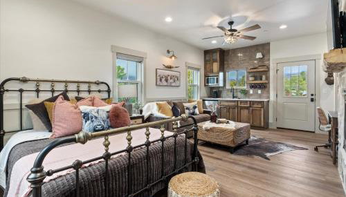 The Highland Cow Room - Newly Built Midway Loft - Foto 2