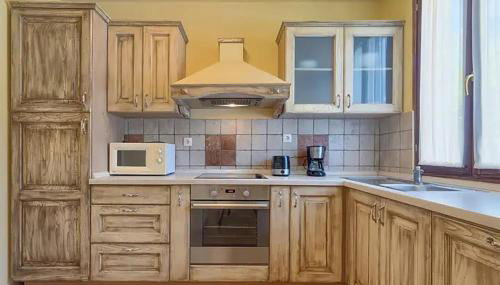 4 Bedroom Stunning Home In Labin - Foto 4