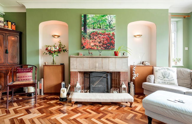 Majestic Home With Beautiful Garden in North West London by Underthedoormat - Foto 13