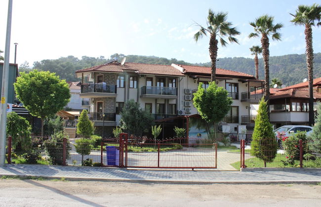 Iberia Villas - Photo 43