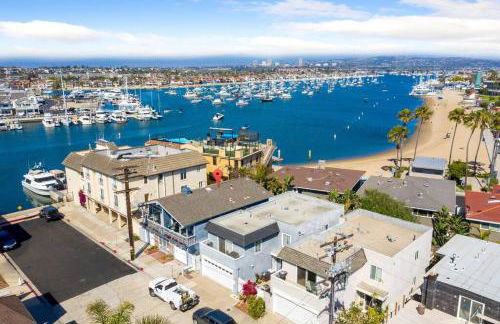 Walk on the Ocean! Wake up to Beautiful Bay Views - Photo 2