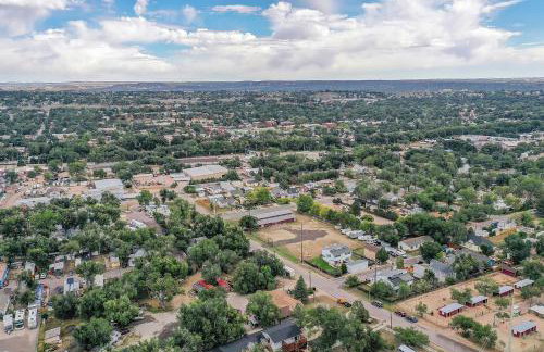 Red Rock Loft! Trails Apartment w BBQ & Fire Pit - Foto 53