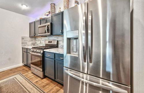 King Sized Comfort in The Village of Deluna - Foto 9