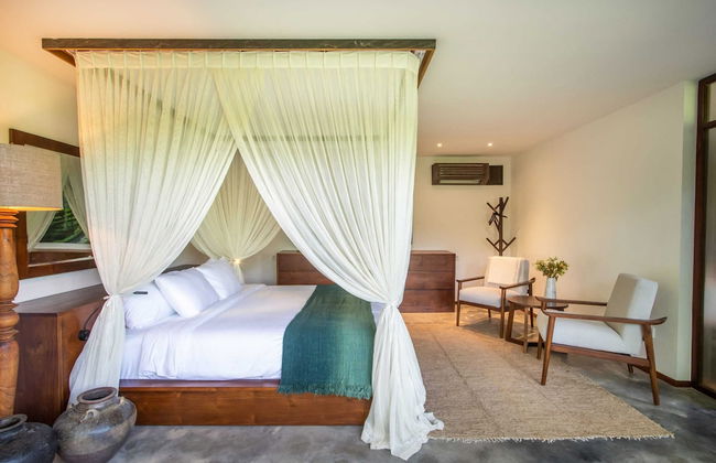 Luxury Jungle Villa, 3 BR, Ubud With Staff - Foto 8