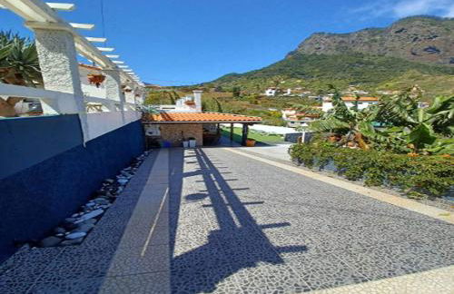 Holiday Home in Porto da Cruz With Garden - Foto 8