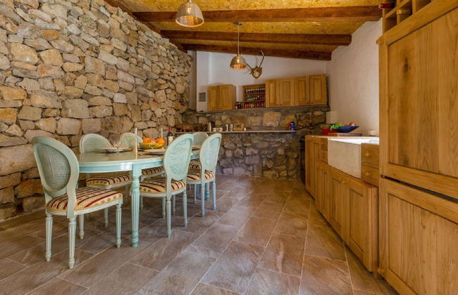 Large Holiday Home With Private Pool, Wellness & Sea View - Foto 22