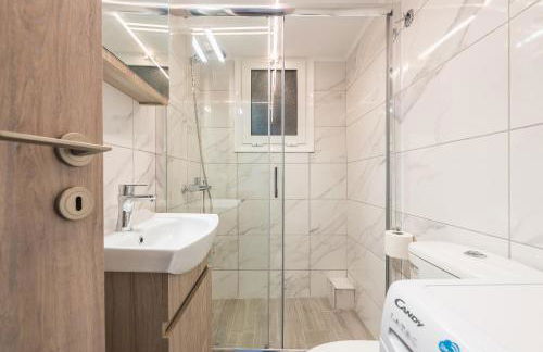 West Athens Studio - Foto 37