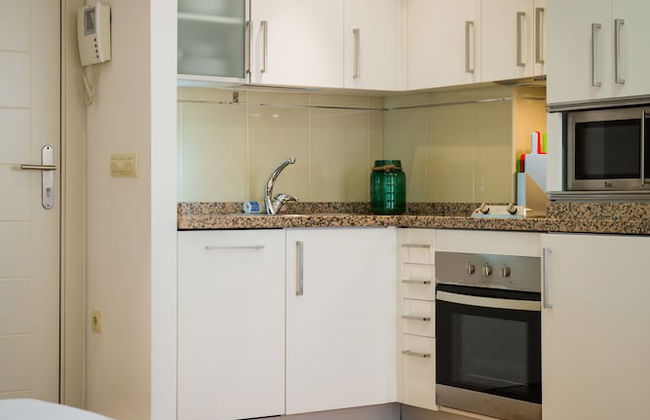 Holidays2Malaga Juan de Mena Apartments - Photo 27