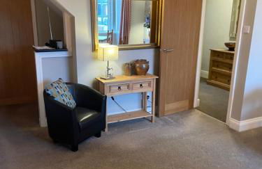 Horncliffe room only accommodation - Photo 20