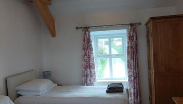 Church Bay Cottage Dog Friendly Sea Views - Foto 2