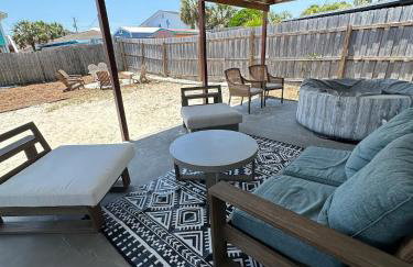 Beachside Bliss - Breakfast, Walk to Schooners, Sleeps 15, Fenced Privacy - Foto 44