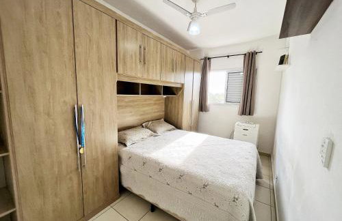 Confortável apartamento perto de praias - Bertioga - Foto 11