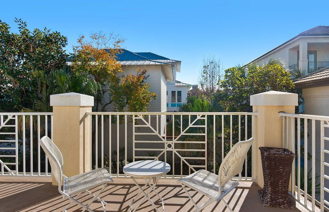 Bonaire Retreat - Photo 39