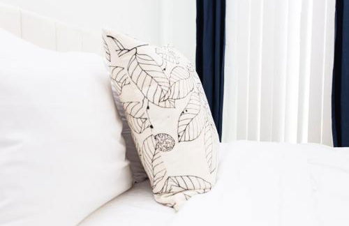 Lux Capitol Hill Vacation Home, In-House Services - Foto 16