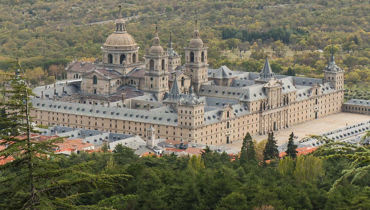 Visita guiada por el monasterio de El Escorial - Foto 2, Vista aérea del monasterio de El Escorial