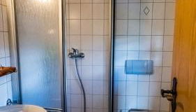 Gästehaus Holzer Kreuz- Gästezimmer Margerite für 2 Personen inkl Landfrühstück - Photo 5