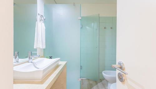 Marilia's Garden Apartment - Foto 2, towels, Shower