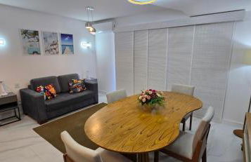 SUPER FLAT 180 graus em Angra dos Reis , Frente Mar na Marina Piratas com estacionamento - Foto 58