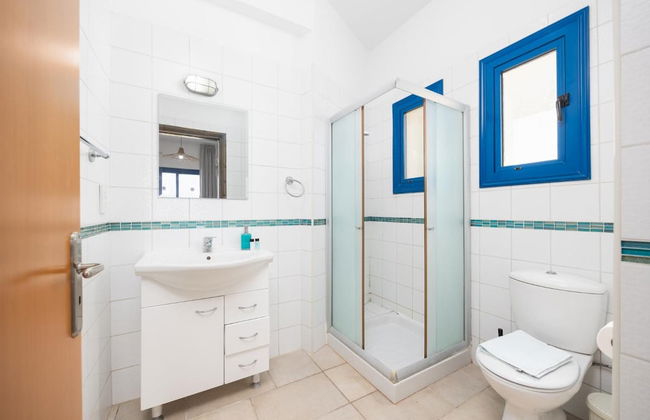 Villa Poseidonas in Peyia - Photo 27