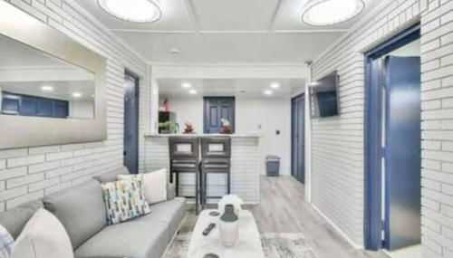 NEW! Lakefront|Lux|Games|HotTub|Dock|Friends+Fam! - Foto 3