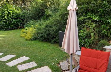 Schöne Maid - Foto 19