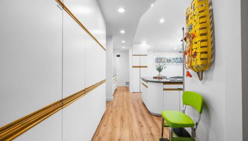 Nature-Inspired Stay with Pool, Fire Pits and More - Foto 3