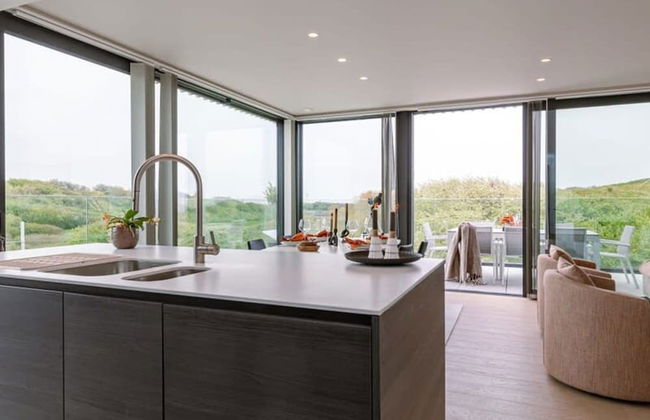 Luxurious Penthouse With Beautiful Seaview - Photo 44