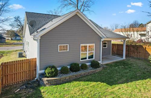 Newly renovated home near Derby - Foto 36