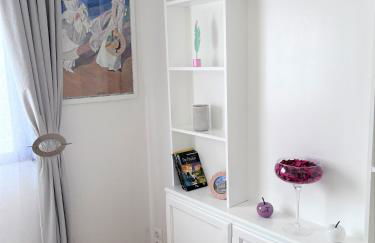 JMC New Suite Madrid Airport - Photo 32