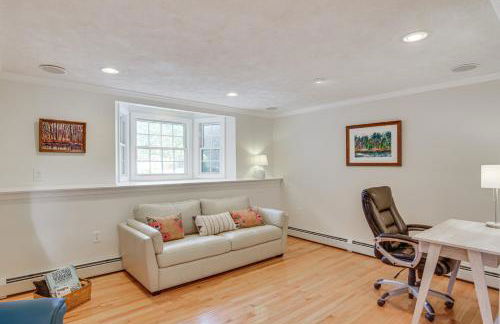 Coastal Retreat with Large Yard Less Than 1 Mi to Dtwn Saco! - Photo 14