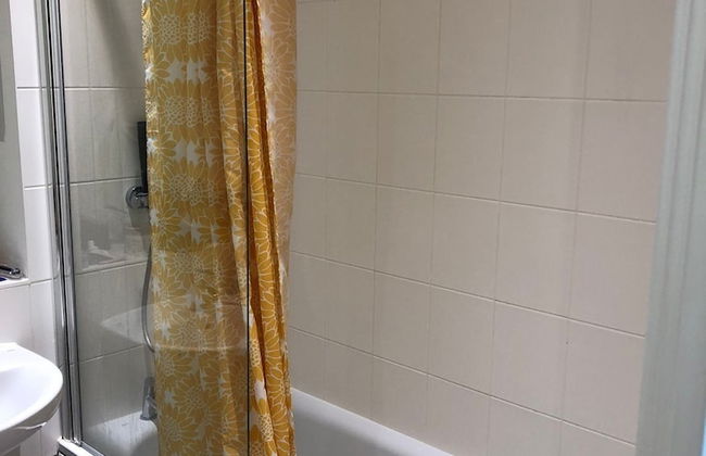 Impeccable 2-bed Apartment in Orpington - Foto 8